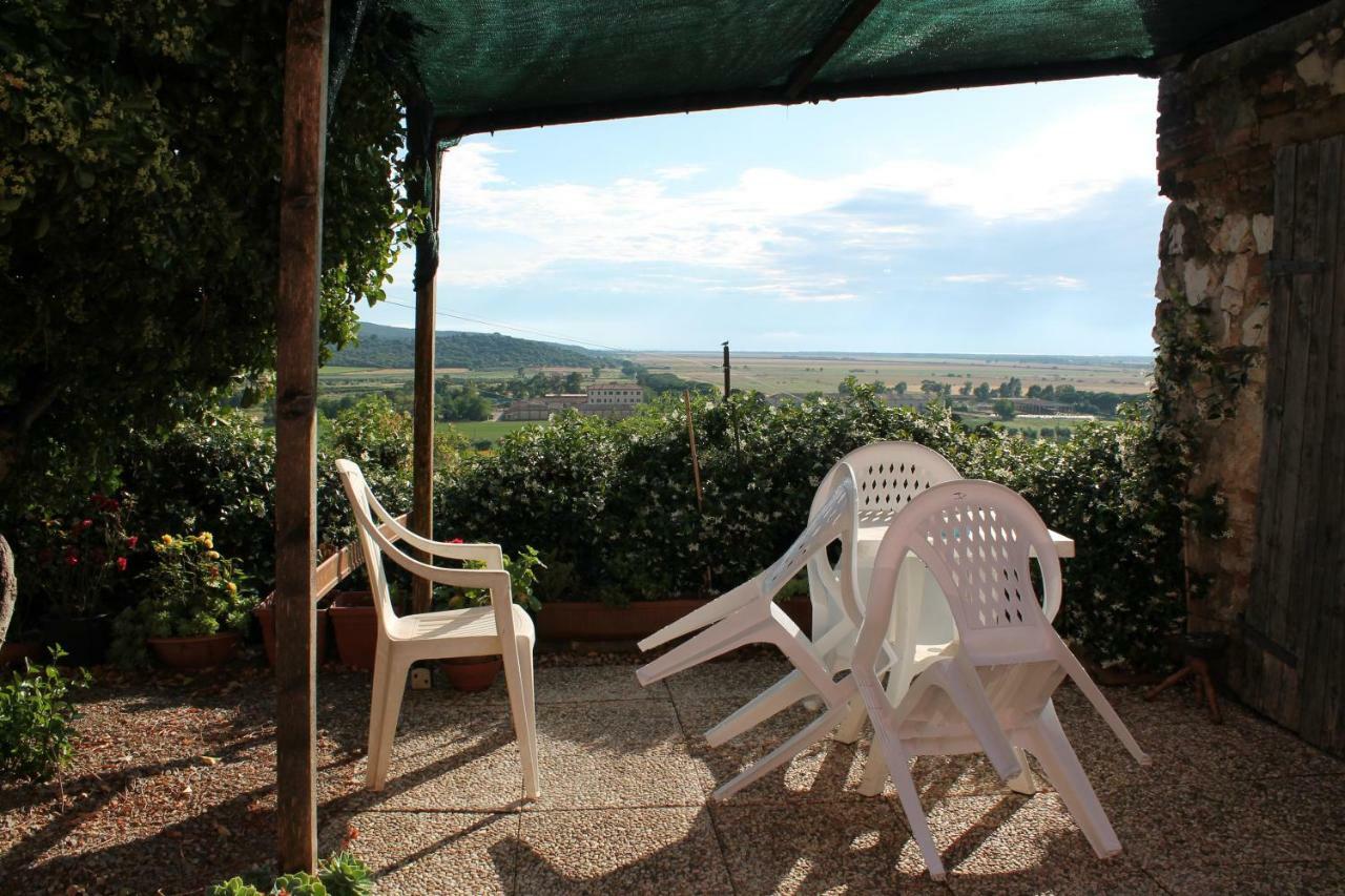 Agriturismo Podere Montenero ألبيريزي المظهر الخارجي الصورة