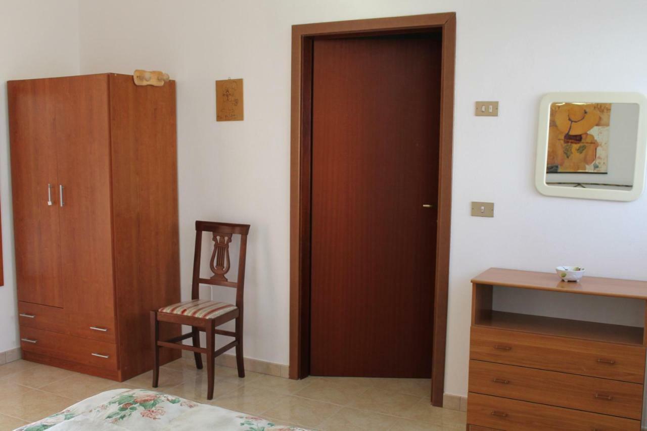 Agriturismo Podere Montenero ألبيريزي المظهر الخارجي الصورة
